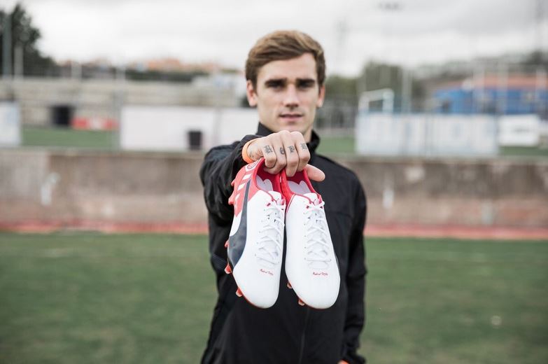 PUMA Rilis Sepatu Spesial Griezmann Untuk Derby Madrid