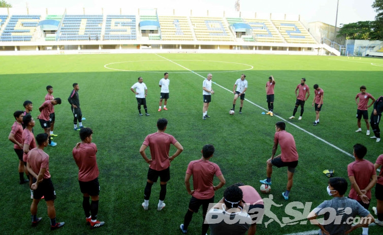 Pemain dan Ofisial PSIS Semarang Negatif COVID-19 di Tes Swab Ketiga