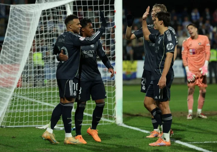 Real Madrid Susah Payah Menang Hadapi Tim Divisi Tiga Sepak Bola Spanyol, Xabi Alonso: Yang Penting Lolos