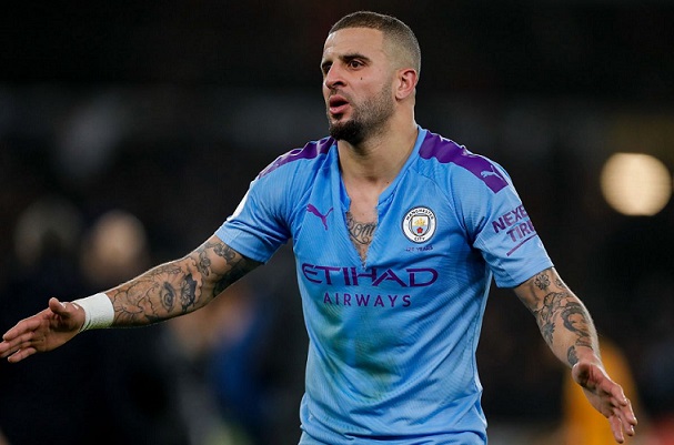 Manchester City Investigasi Kelakuan Tak Pantas Kyle Walker