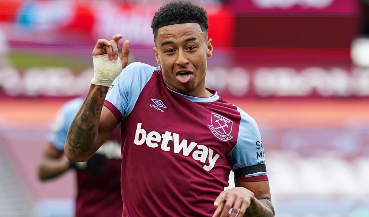 Jesse Lingard Moncer, Roy Keane Ledek Selebrasinya