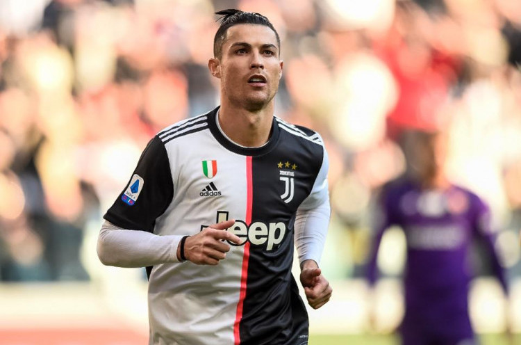 Cristiano Ronaldo Jadi Pesepak Bola Pertama yang Miliki Total Pendapatan 1 Miliar Dolar AS