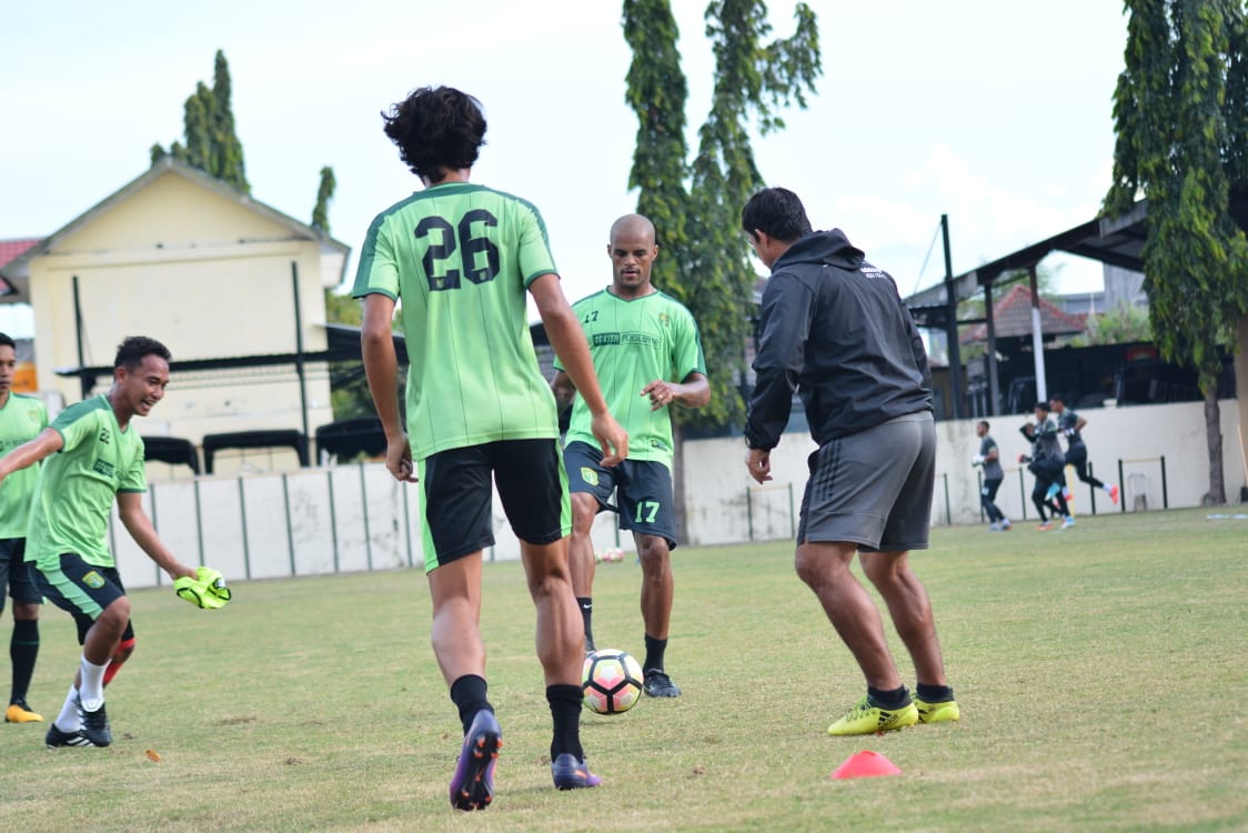 Kepolisian Masih Fokus Pilkada, Persebaya Vs PSBI Ditunda