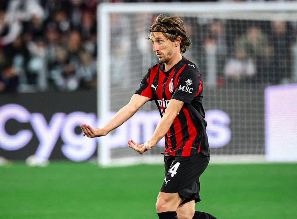 Rekrutan Terbaik AC Milan, Luka Modric Setara dengan Andrea Pirlo