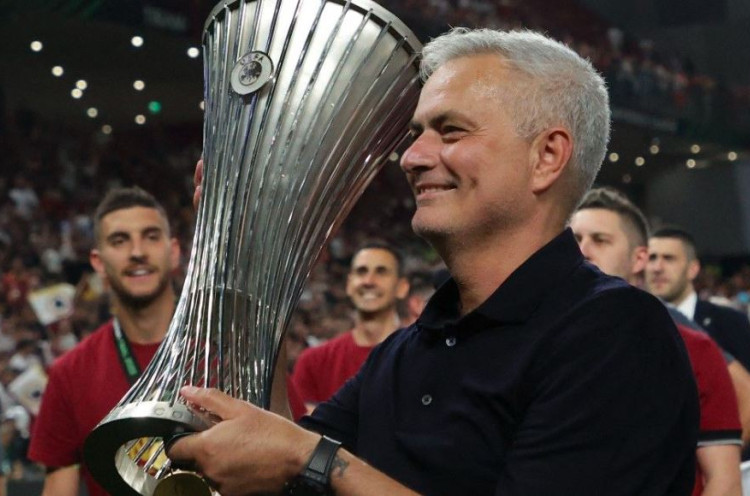 Punya Rekor Bagus di Eropa, PSG Pertimbangkan Rekrut Jose Mourinho
