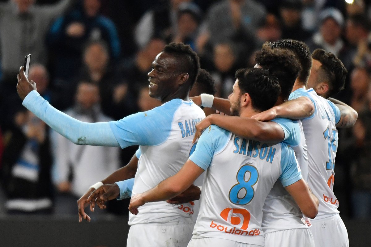 Selebrasi Gol Milenial Mario Balotelli: Live di Instagram