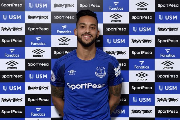 Datangkan Theo Walcott, Everton Tembus 200 Juta Euro
