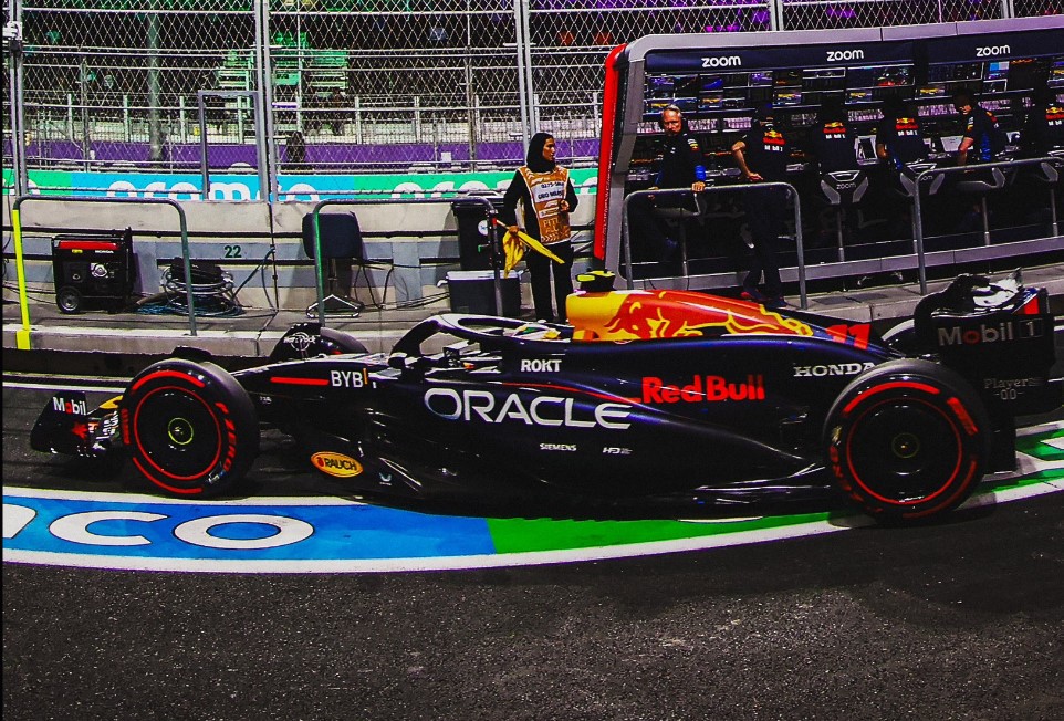 Grand Prix Arab Saudi: Rebut Pole Position Ke-34, Verstappen Puas dengan Kecepatan Mobilnya
