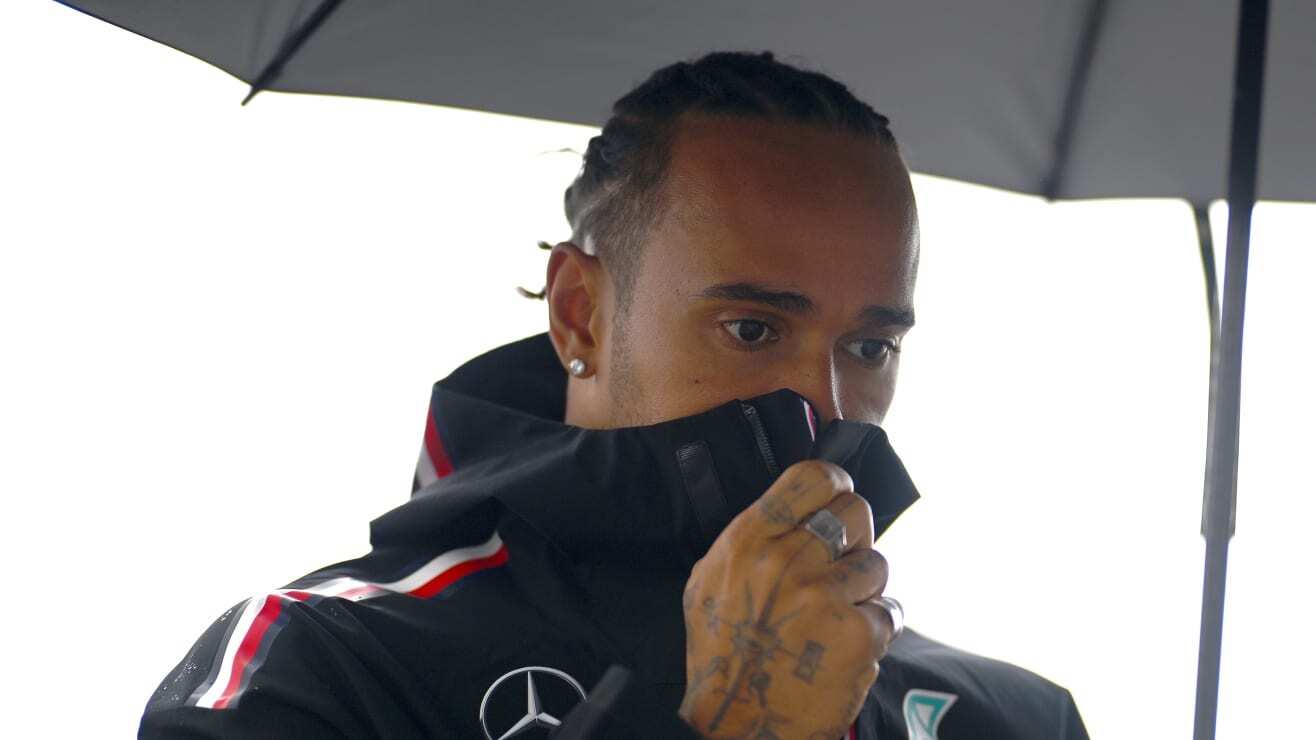 Mercedes Pulang dengan Kecewa