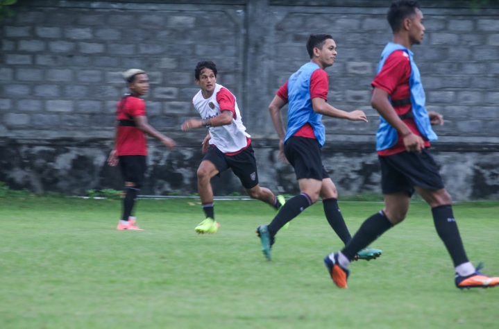 Perjumpaan dengan Persija Jakarta Menarik bagi Irfan Bachdim