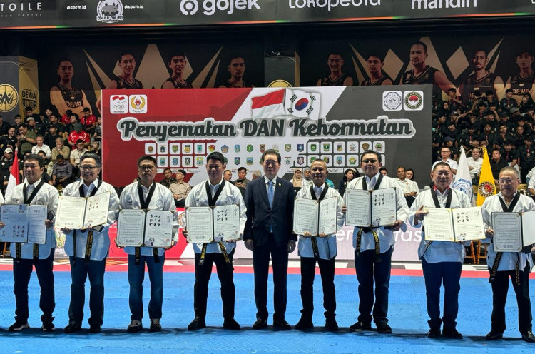 Founder JHL Group sampai Ketua NOC Indonesia Dianugerahi Sabuk DAN Kehormatan Kukkiwon