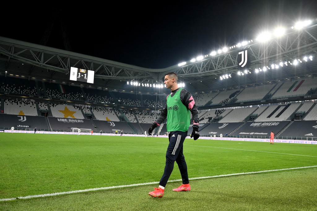 5 Alasan Real Madrid Harus Menolak Ide Pulangkan Cristiano Ronaldo