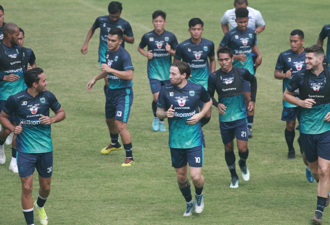 Rachmat Irianto dan Marc Klok Sudah Ikut Latihan, Persib Tunggu Ricky Kambuaya serta Daisuke Sato
