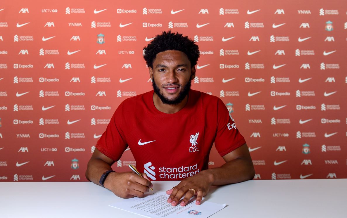 Alasan Joe Gomez Bertahan meski Jarang Main di Liverpool