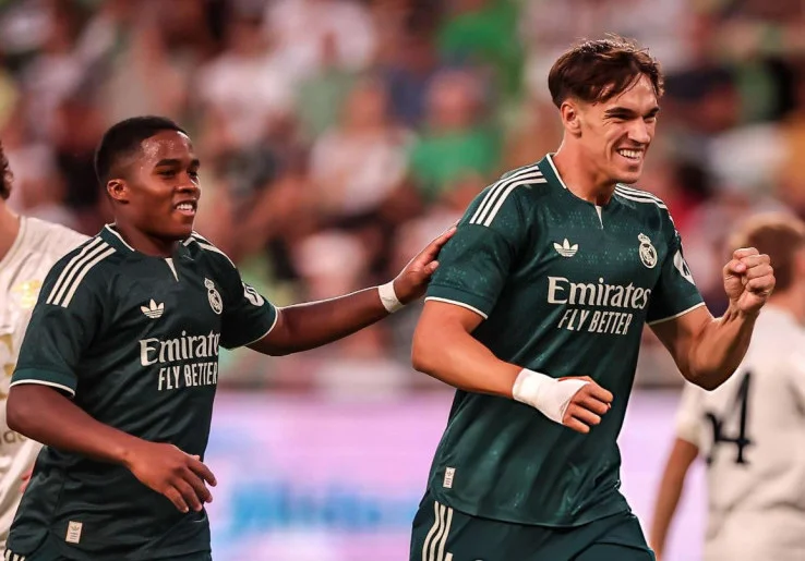 Dua Penyerang Muda Real Madrid Tampil Bagus, Jose Mourinho Pusing