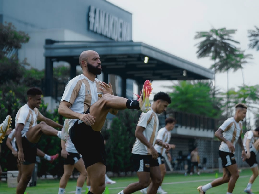 Antisipasi Semangat Membara Semen Padang, Dewa United FC Pede Dominasi Pertandingan
