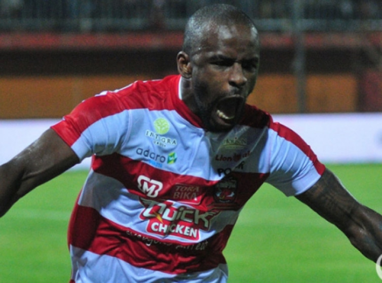 Siap Comeback, Greg Nwokolo Dapat Sejumlah Tawaran