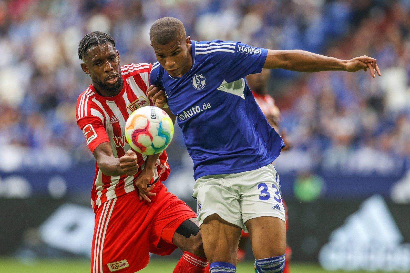 Bukan Trevoh Chalobah, Milan Datangkan Malick Thiaw dari Schalke