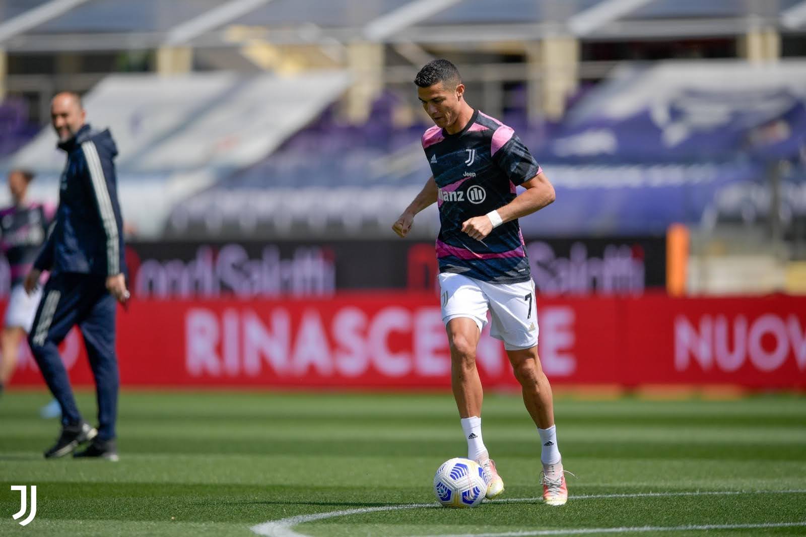 Tak Layak secara Ekonomi, Alasan Milan Batal Rekrut Cristiano Ronaldo