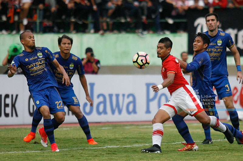 Pelatih Persib Tak Setuju Umuh Muchtar di Sanksi Komdis PSSI