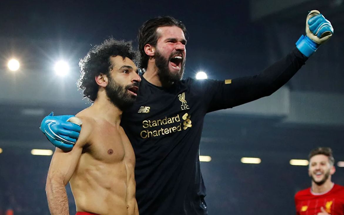 Unik, Alisson Beri Saran kepada Manchester United untuk Kalahkan Liverpool