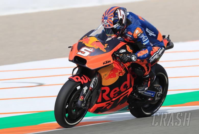 Johann Zarco Bandingkan Motor Yamaha dan KTM 