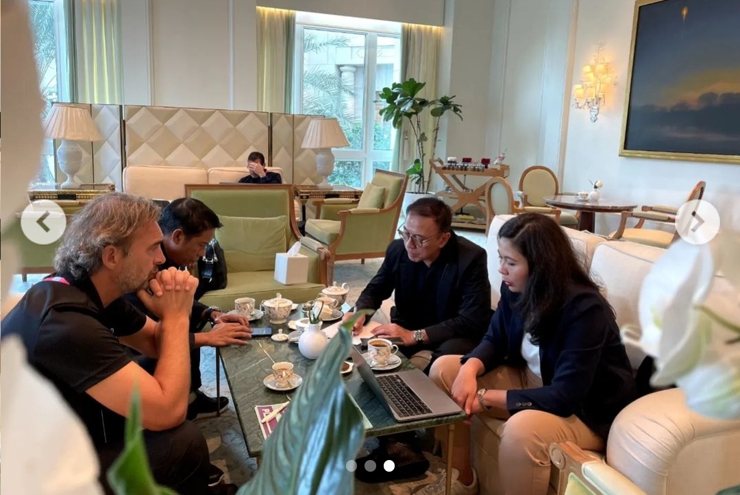 Datang ke Pembukaan Piala Dunia 2022, Ketum PSSI Lakukan Manuver Positif untuk Sepak Bola Indonesia