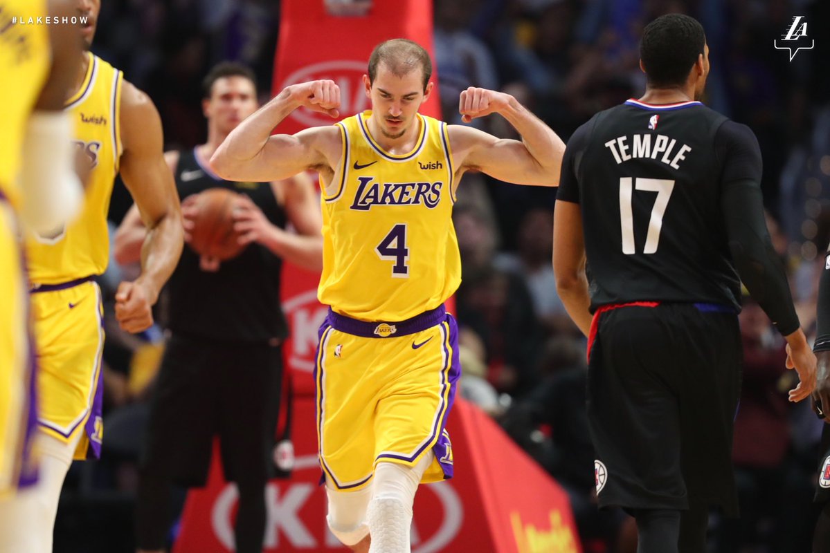 Lakers Menangi Duel Los Angeles, Tetapi Tak Lagi Berpengaruh