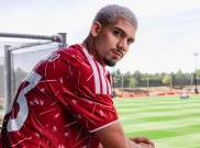 Simbiosis Mutualisme, Transfer Ronald Araujo dari Barcelona ke Liverpool