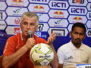 Piala Indonesia: Meski Dapat Kartu Merah, Ivan Kolev Tetap Puji Sandi Sute saat Lawan Bali United