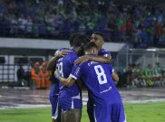 Hasil Super League 2025/2026: Persib Bungkam Bali United dengan 10 Orang, Dewa United Menang di Kandang Malut United