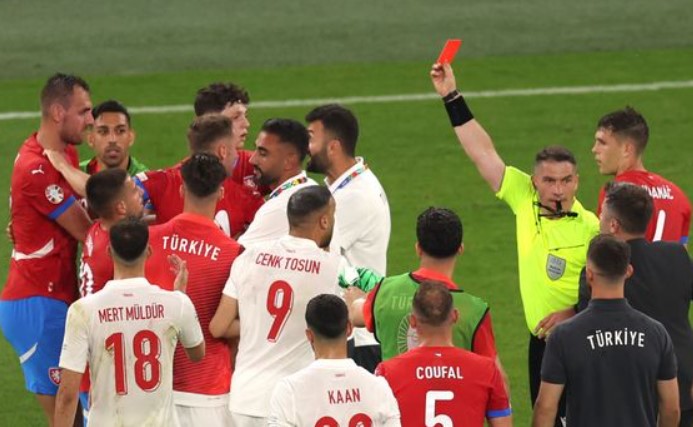 Euro 2024: Laga Republik Ceko Vs Turki Tinggalkan Rekor Buruk dalam Sejarah Euro