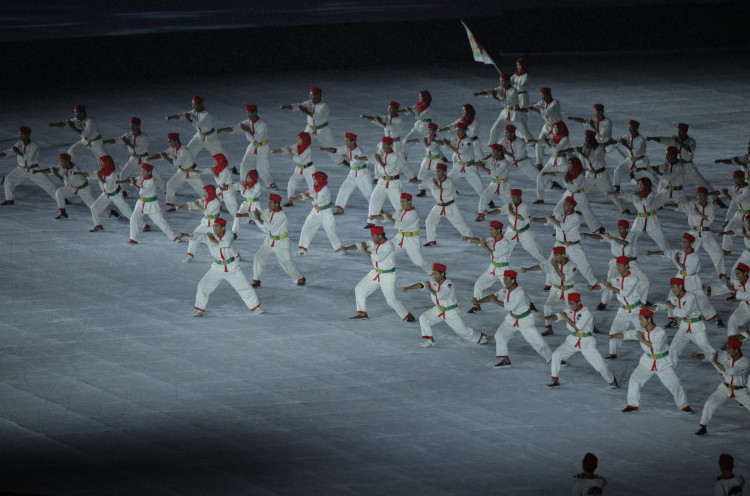 Silat Betawi Meriahkan Penutupan Asian Games 2018