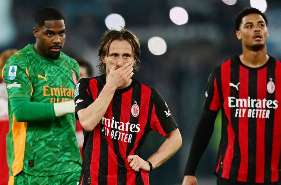 Dikalahkan Lazio, AC Milan bak Tim Tanpa Kepribadian