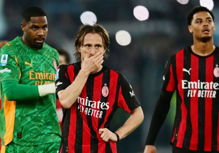 Dikalahkan Lazio, AC Milan bak Tim Tanpa Kepribadian