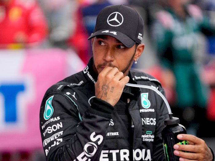 Lewis Hamilton Mengamuk Usai Timnas Inggris Mendapat Pesan Rasis