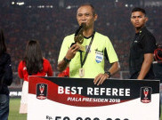 Liga 1 Ditunda, Wasit Oki Dwi Putra Banting Setir Jadi Penjual Buah dan Konsultan Asuransi Jiwa