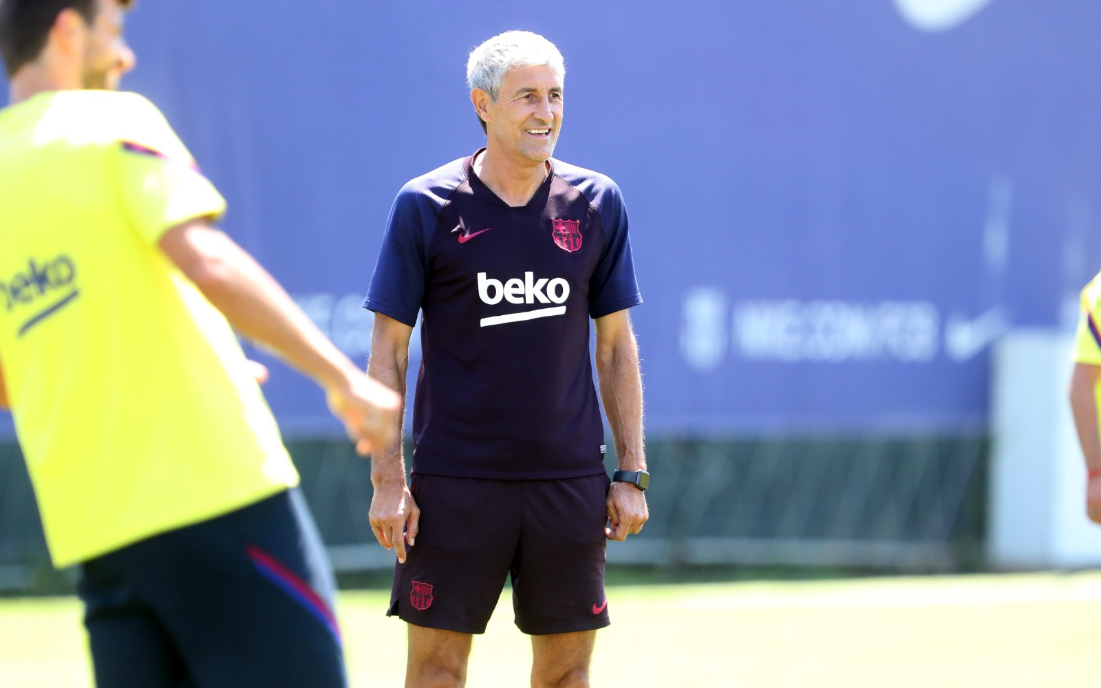 Barcelona Vs Espanyol, Quique Setien Belum Menyerah Raih Trofi LaLiga