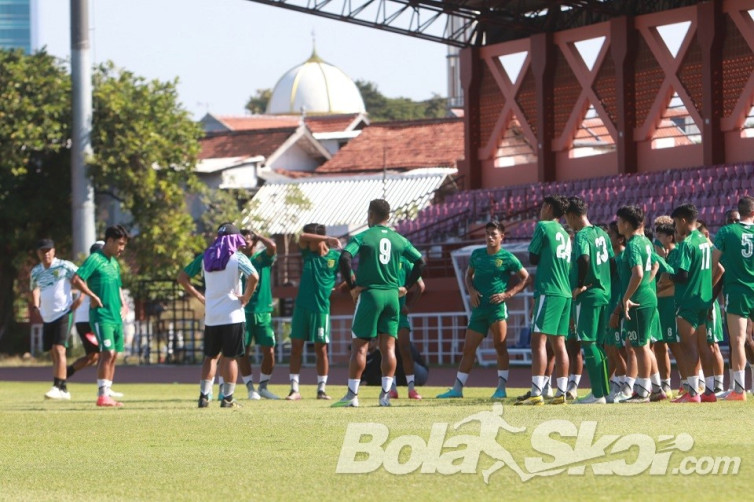 Jaga Mental, Pelatih Persebaya Pacu Semangat Pemain Jelang Ladeni RANS Nusantara