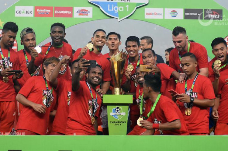 Warna Merah Tetap Jadi Pilihan Utama Jersey Persija Jakarta Untuk Liga 1 2019