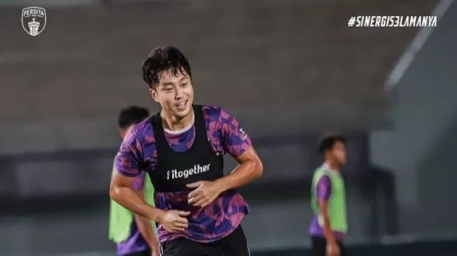 Persita Tangerang Perpanjang Kontrak Bae Sin-yeong