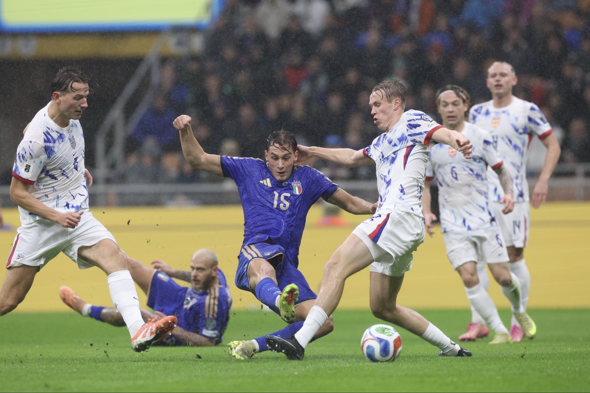 Hasil Kualifikasi Piala Dunia 2026: Italia Dipermalukan Norwegia, Prancis Tekuk Azerbaijan, Inggris Sempurna