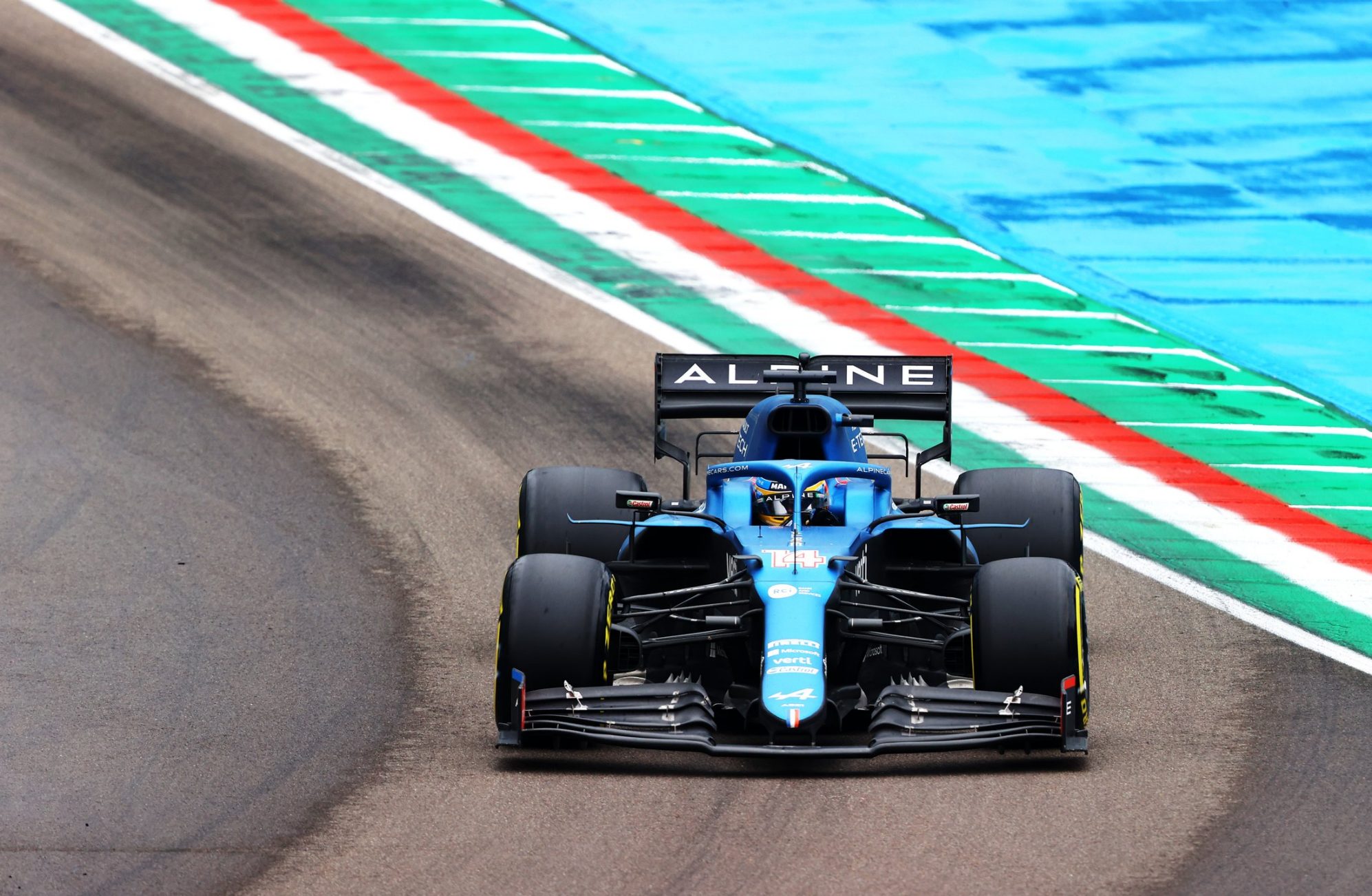 Raikkonen Kena Penalti, Alonso Ketiban Durian Runtuh