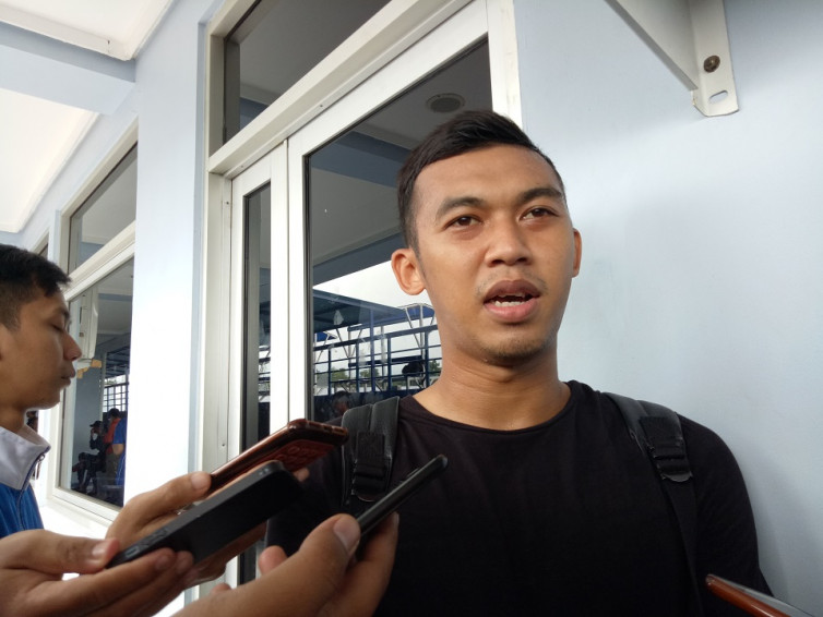 Piala Indonesia: Abdul Aziz Tak Sabar Gunakan Seragam Persib Hadapi Persiwa