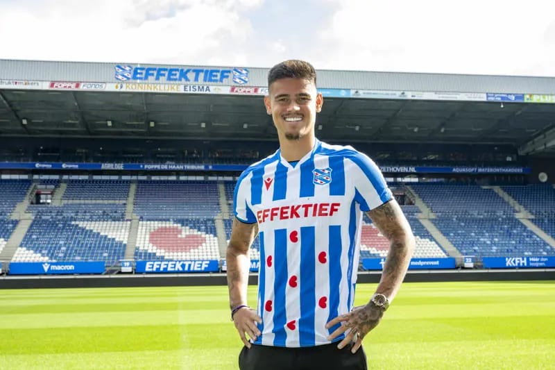 Absen Satu Musim dan Sempat Dibekukan FC Twente, Bek Timnas Indonesia Mees Hilgers Dapat Klub Baru