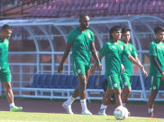 Persebaya Masih Gampang Kebobolan, Gelandang Bertahan Akui Belum Padu