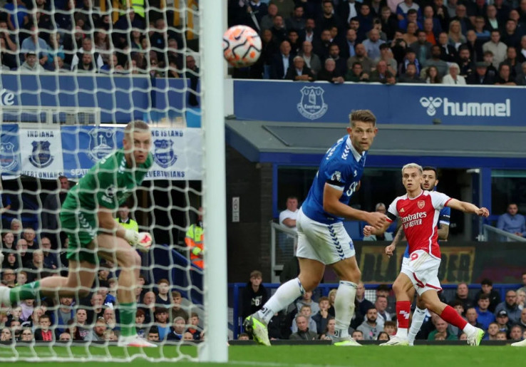Prediksi dan Statistik Arsenal Vs Everton: Wajib Menang Meskipun Belum Tentu Juara