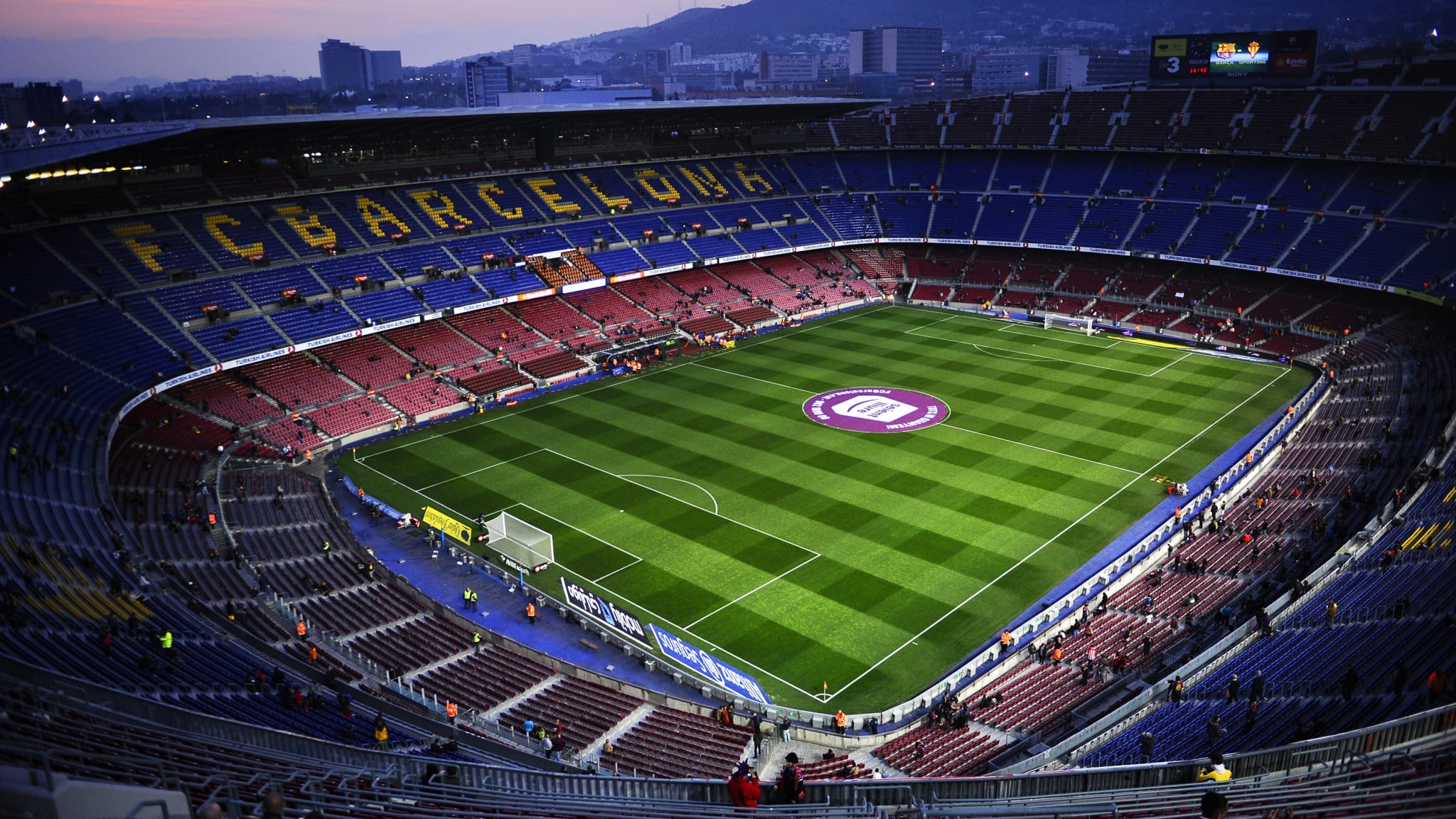 Barcelona Bersiap Tutup Camp Nou hingga 2021