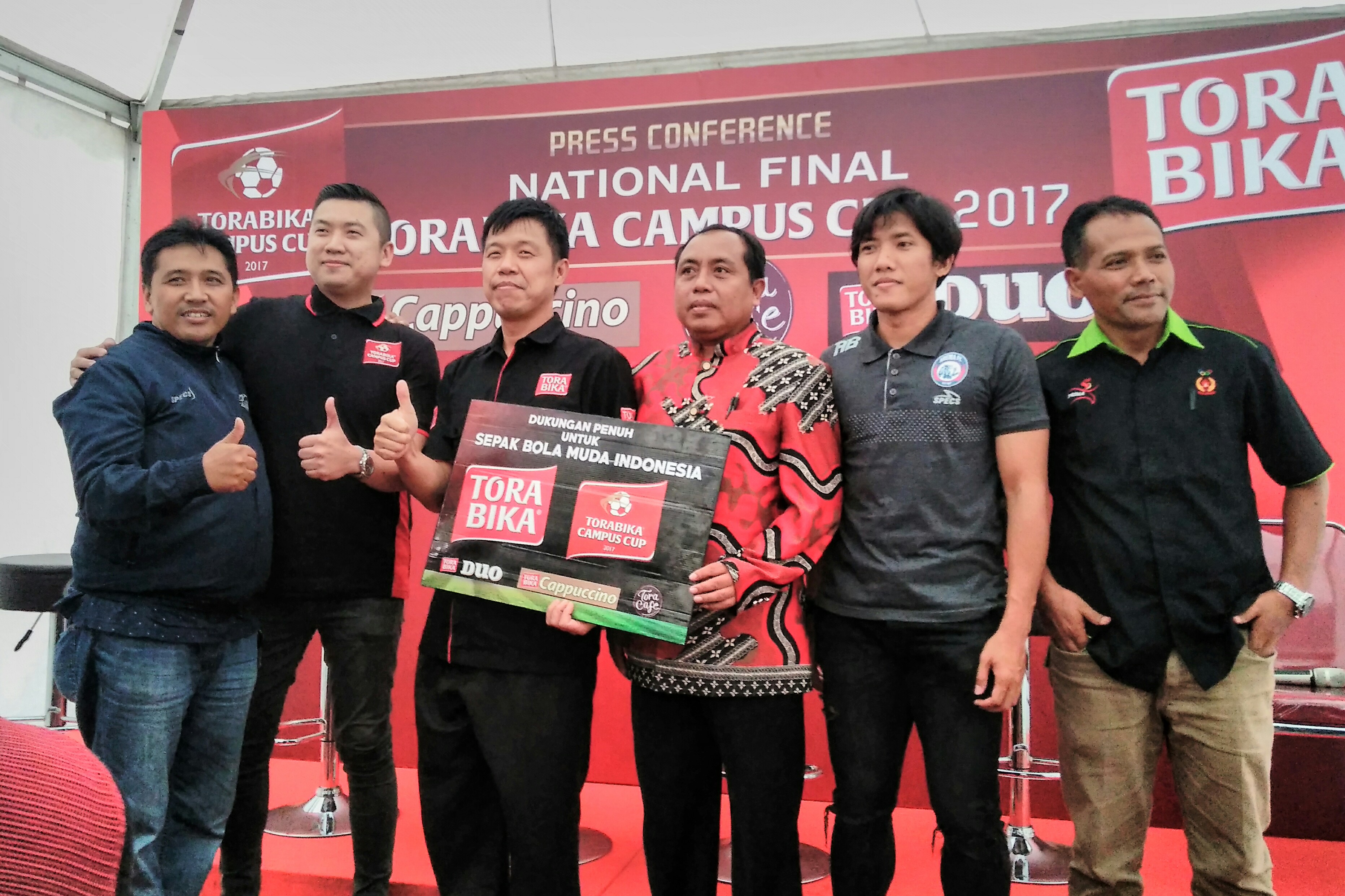 Melalui TCC 2017, Bintang Arema FC Harapkan Pemain Bola Tetap Pintar