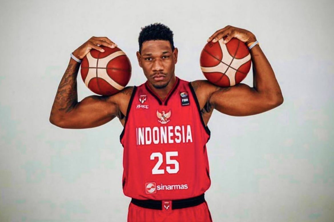 Bersumpah Setia, Lester Prosper dan Brandon Jawato Resmi Jadi WNI